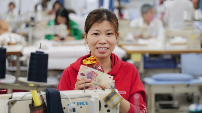 Các tỉnh thành bắt đầu công bố lương, thưởng Tết